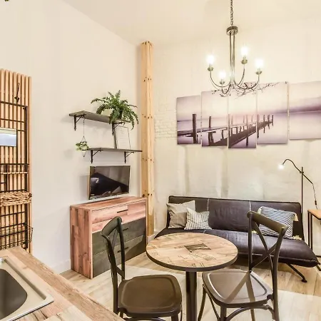 Apartamento Plaza De Lavapies Madrid Exterior photo