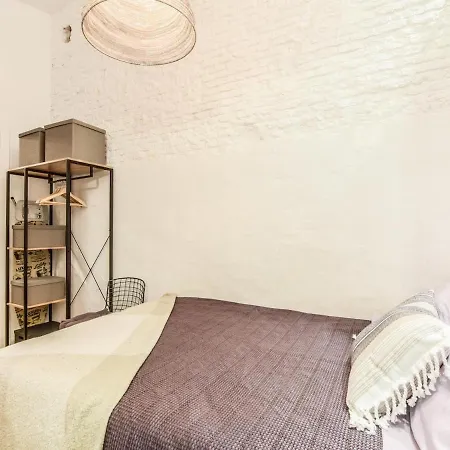 Apartamento Plaza De Lavapies Madrid Exterior photo